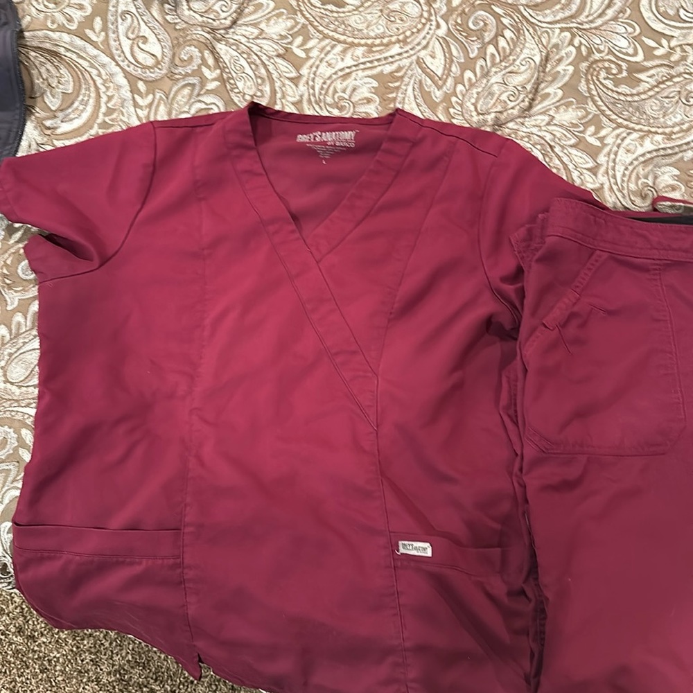 Scrub set size large